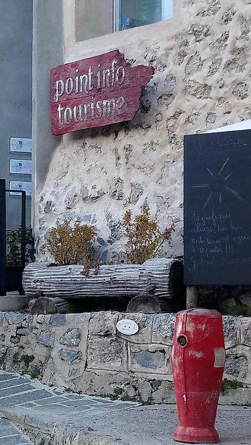 Sur Un Petit Nuage Villa Roubion Buitenkant foto